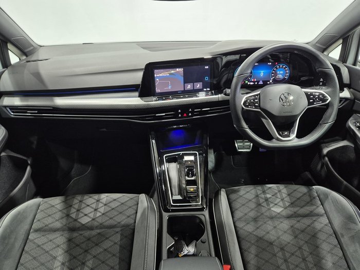 2023 Volkswagen Golf 110TSI R-Line