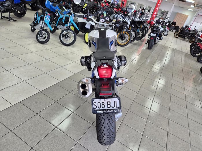 2009 BMW HP2 Megamoto HP2 White