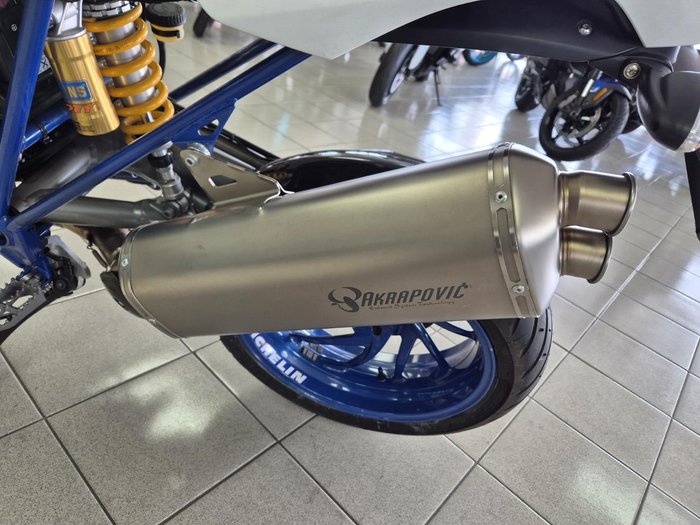 2009 BMW HP2 Megamoto HP2 White