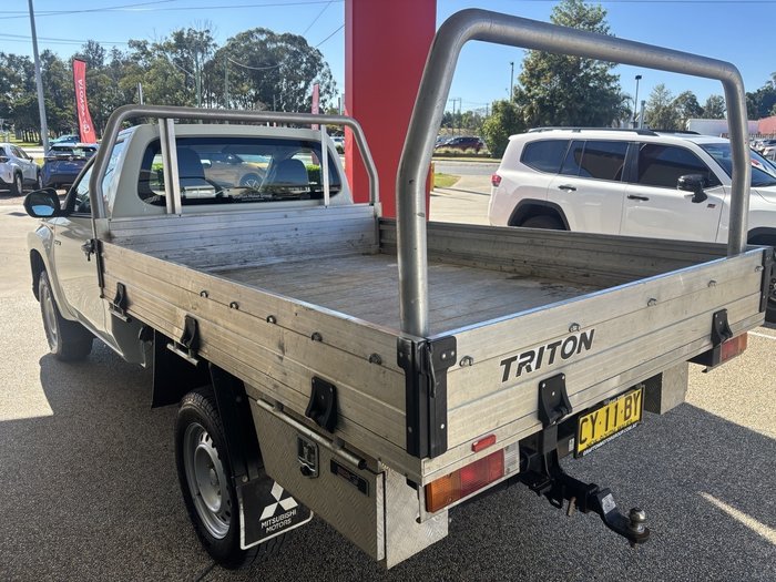 2020 Mitsubishi Triton GLX