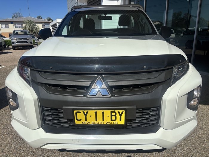 2020 Mitsubishi Triton GLX