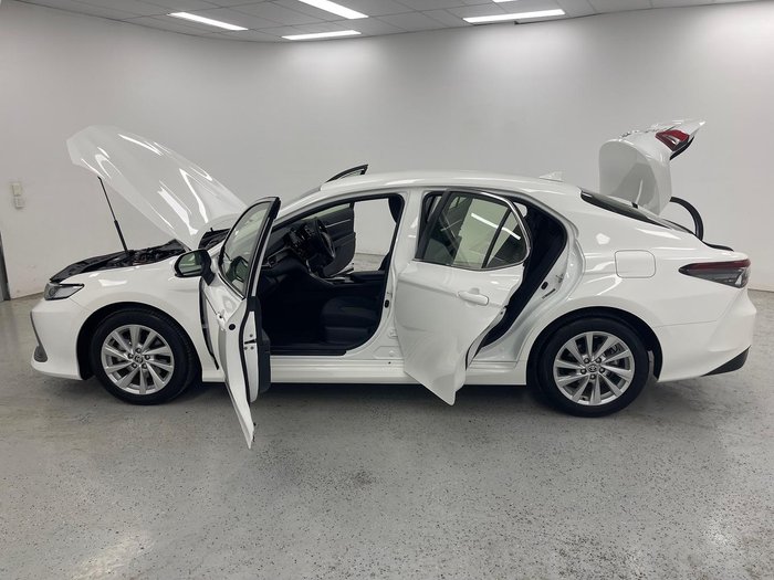 2024 Toyota Camry Ascent AXVA70R Glacier White