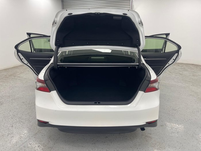 2024 Toyota Camry Ascent AXVA70R Glacier White