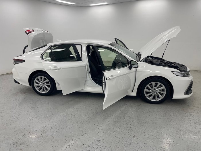 2024 Toyota Camry Ascent AXVA70R Glacier White