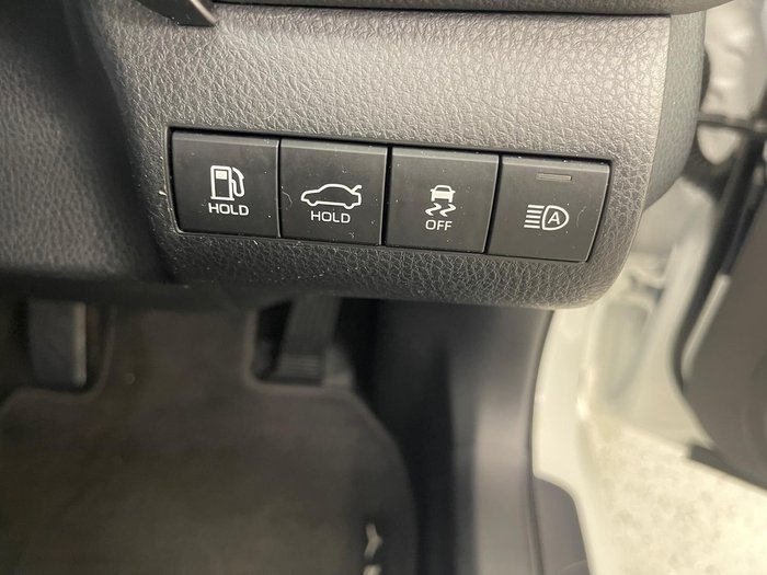 2024 Toyota Camry Ascent AXVA70R Glacier White