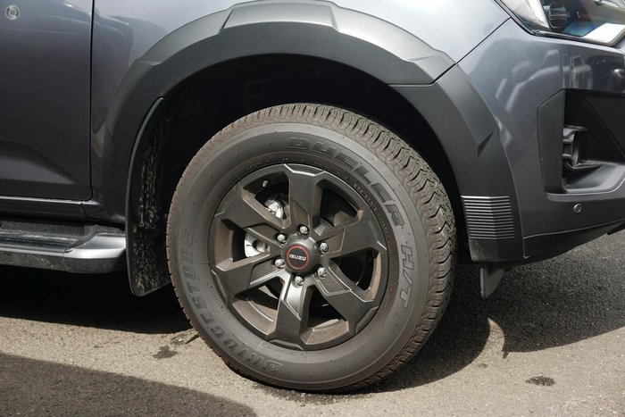 2025 Isuzu D-MAX X-TERRAIN MY25.5 4X4 Dual Range Obsidian Grey