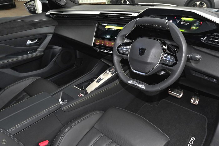 2025 Peugeot 408 GT Premium Hybrid