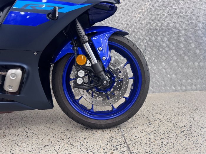 2024 Yamaha YZF-R7LA BLUE