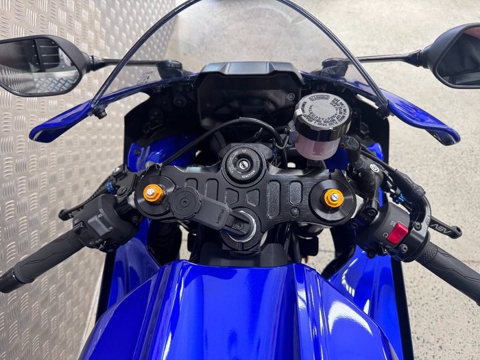 2024 Yamaha YZF-R7LA BLUE