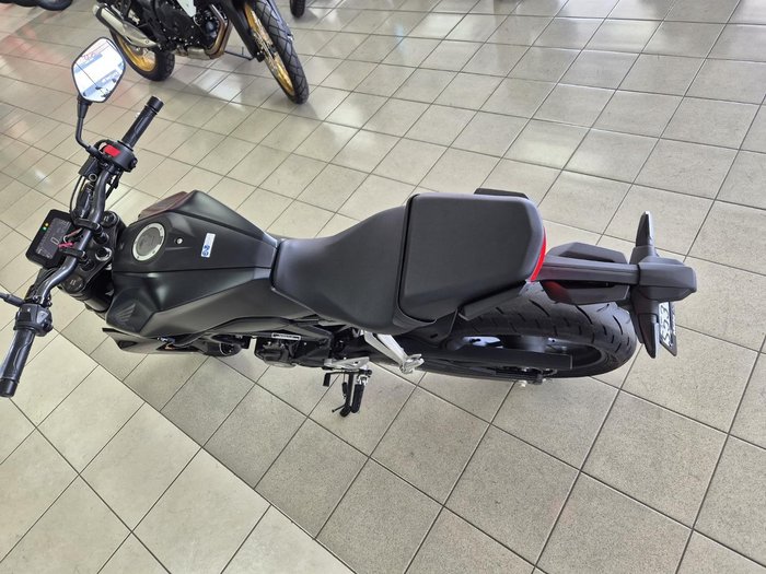 2024 Honda CB300R (CB300RA) CB300 Black