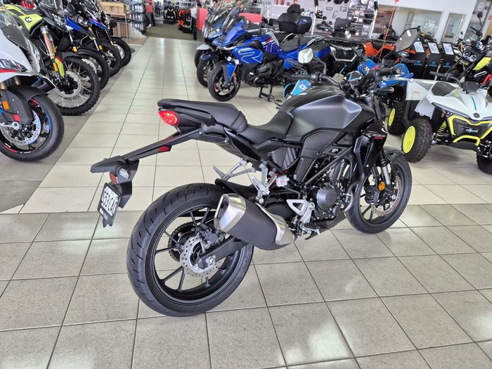 2024 Honda CB300R (CB300RA) CB300 Black