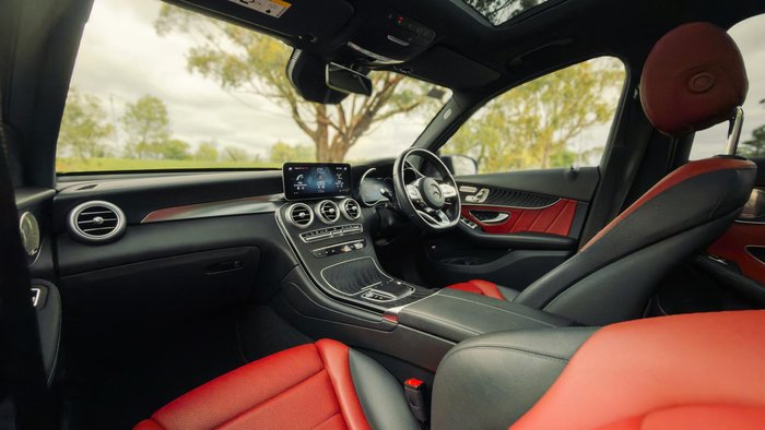 2021 Mercedes-Benz GLC-Class GLC300 e