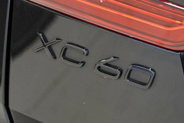 2024 Volvo XC60 Recharge T8 Black Edition Plug-In Hybrid