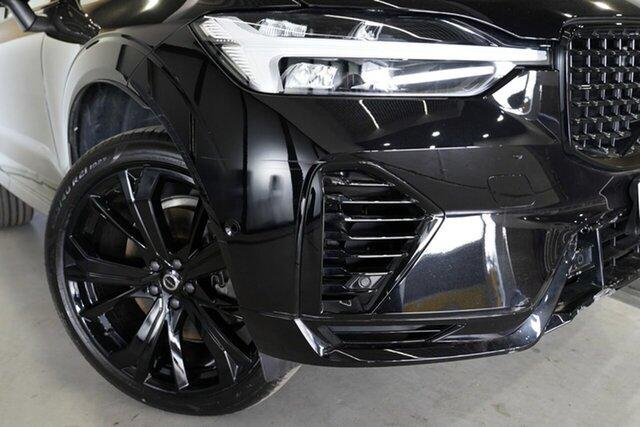 2024 Volvo XC60 Recharge T8 Black Edition Plug-In Hybrid