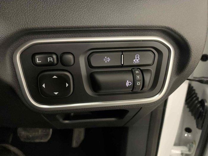 2025 GWM Cannon Premium NPW 4x2 Pearl White