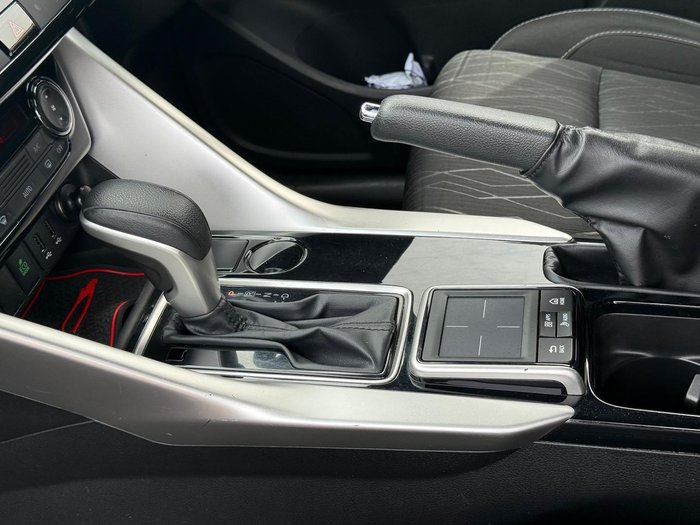 2020 Mitsubishi Eclipse Cross Black Edition