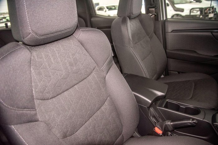 2025 Isuzu D-MAX X-RIDER