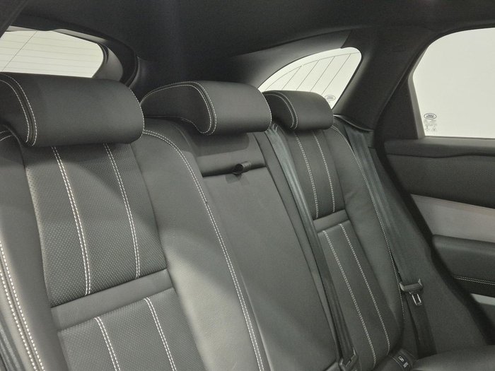 2023 Land Rover Range Rover Velar P250 R-Dynamic SE