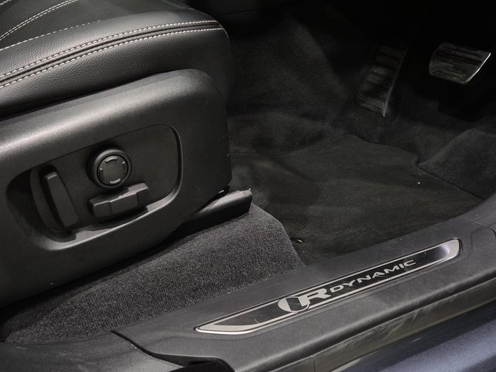 2023 Land Rover Range Rover Velar P250 R-Dynamic SE L560 MY23 AWD Byron Blue