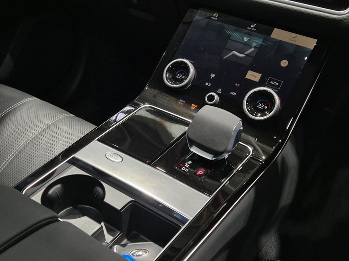 2023 Land Rover Range Rover Velar P250 R-Dynamic SE