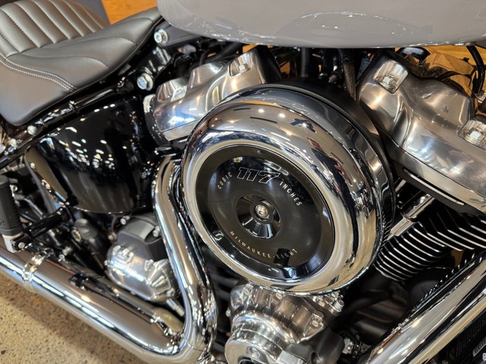 2025 Harley-davidson 2025 Harley-davidson 1900CC FXBB STREET BOB (117) CRUISER Grey
