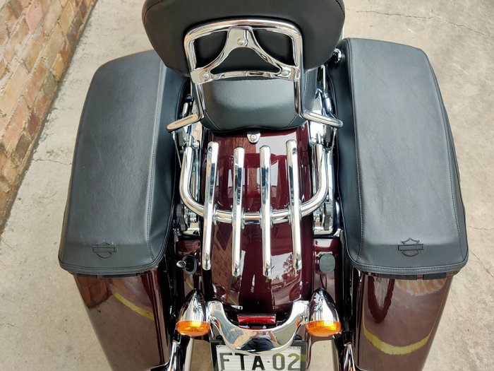 2022 HARLEY-DAVIDSON STREET GLIDE SPECIAL 114 (FLHXS) ROAD VIVID BLACK
