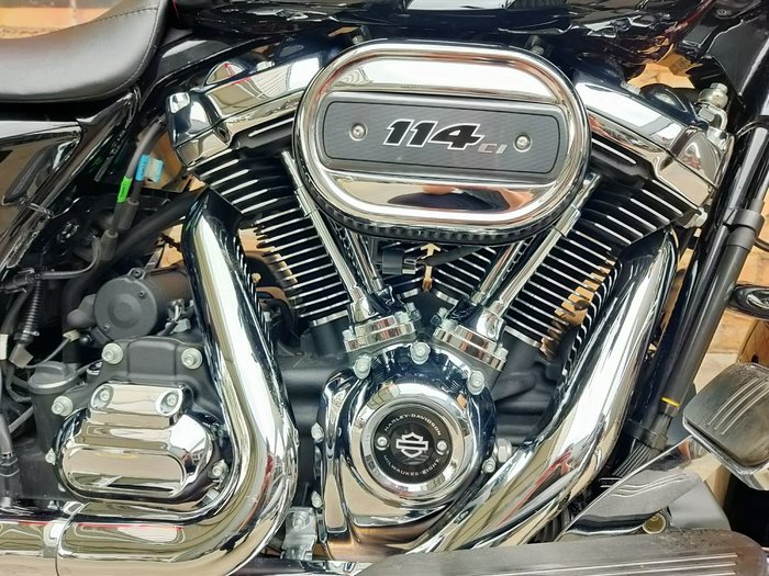2022 HARLEY-DAVIDSON STREET GLIDE SPECIAL 114 (FLHXS) ROAD VIVID BLACK