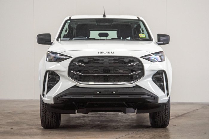 2025 Isuzu MU-X LS-M