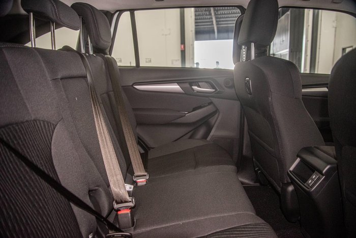 2025 Isuzu MU-X LS-M