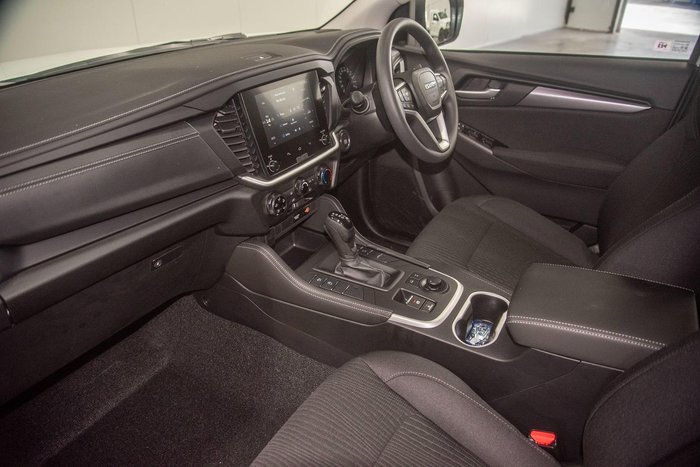 2025 Isuzu MU-X LS-M