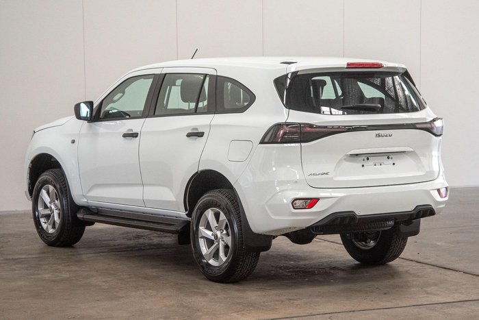 2025 Isuzu MU-X LS-M