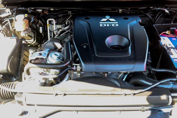 2019 Mitsubishi Pajero Sport GLS