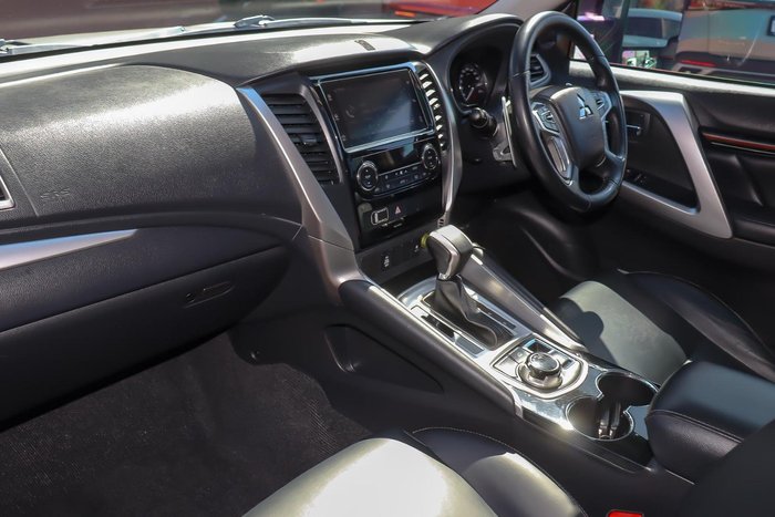 2019 Mitsubishi Pajero Sport GLS