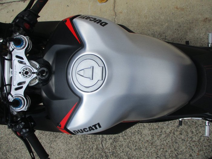 2022 DUCATI PANIGALE V4 SP BLACK