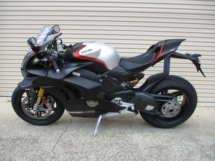 2022 DUCATI PANIGALE V4 SP BLACK