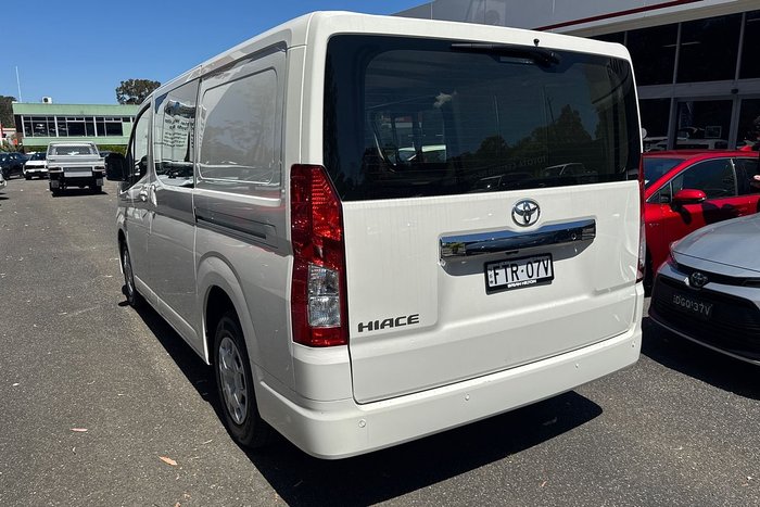 2025 Toyota Hiace