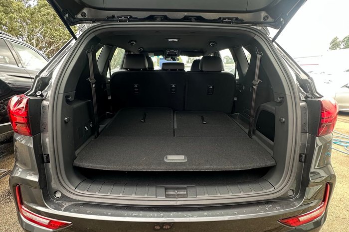 2025 KGM Rexton ELX