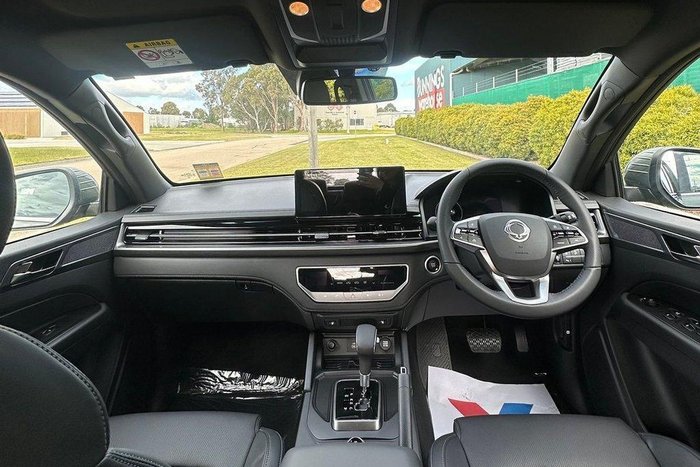 2025 KGM MUSSO XLV ADVANCE