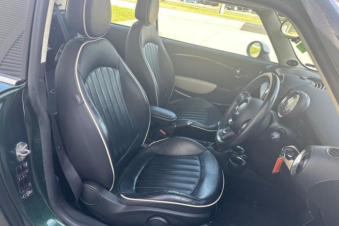 2013 MINI Hatch Cooper S Green Park