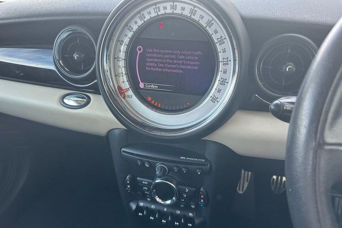 2013 MINI Hatch Cooper S Green Park