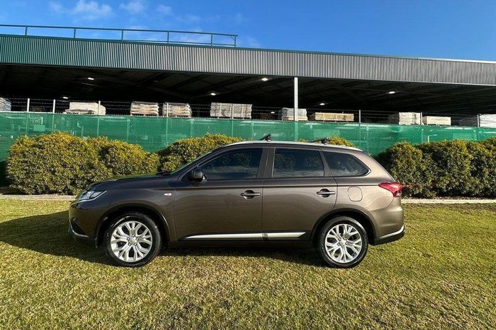 2019 Mitsubishi Outlander ES