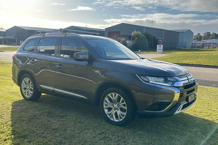 2019 Mitsubishi Outlander ES