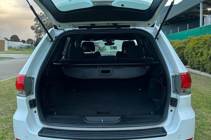 2016 Jeep Grand Cherokee Laredo