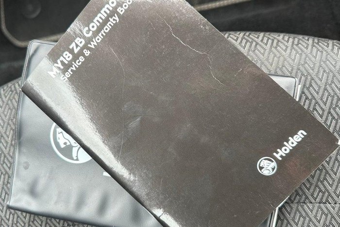 2019 Holden Commodore LT