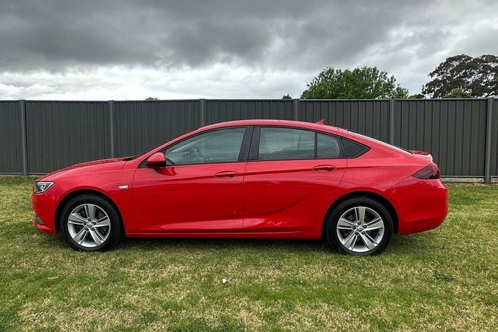 2019 Holden Commodore LT