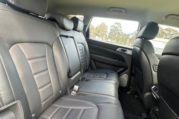 2022 SsangYong Rexton ELX