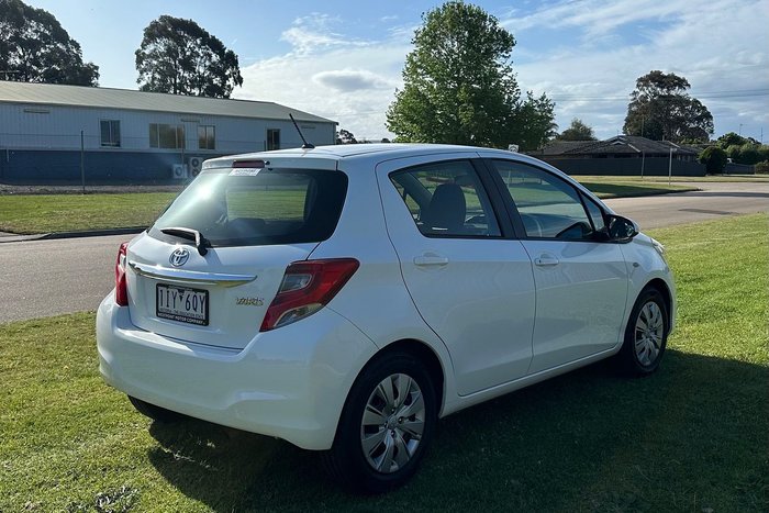 2016 Toyota Yaris Ascent