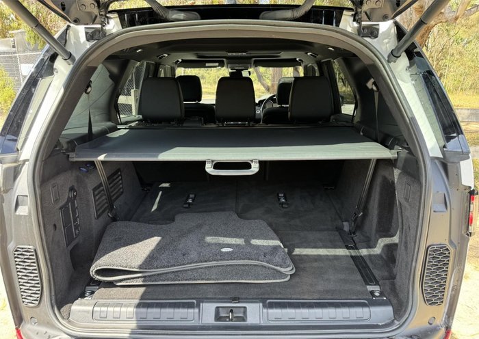 2018 Land Rover Discovery TD6 SE Series 5 MY18 4X4 Dual Range Carpathian Grey