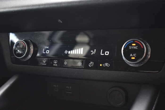 2023 Mitsubishi Outlander ES