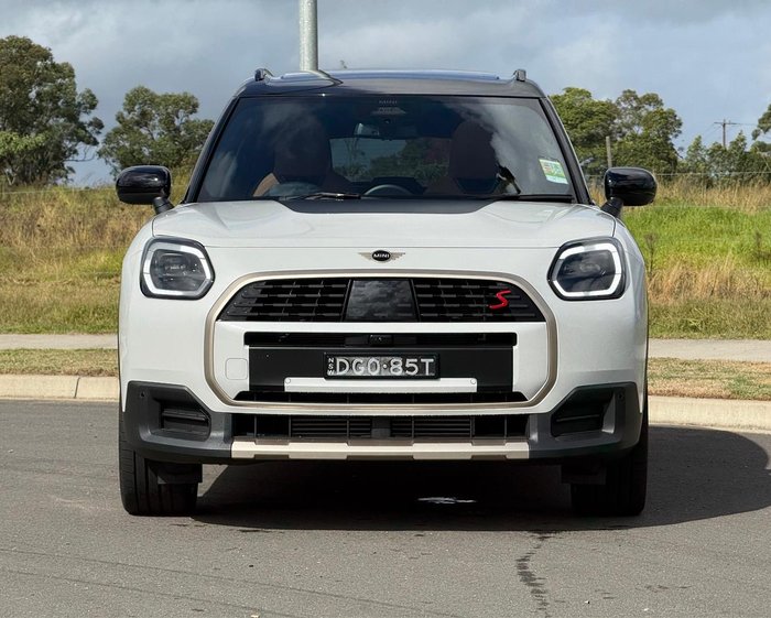 2025 MINI Countryman S Favoured